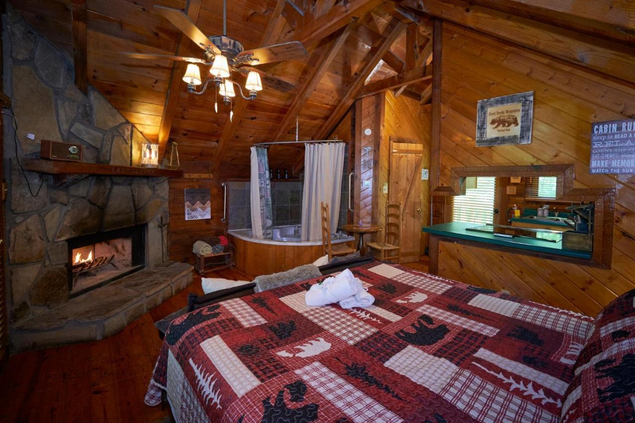 Gatlinburg Area Hottub Cabin - Ladyslipper Sevierville Extérieur photo